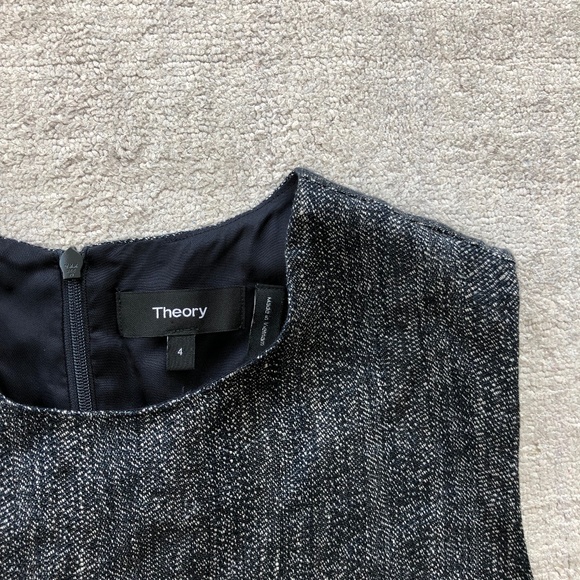 Classy Theory Dress in great condition - Picture 3 of 3